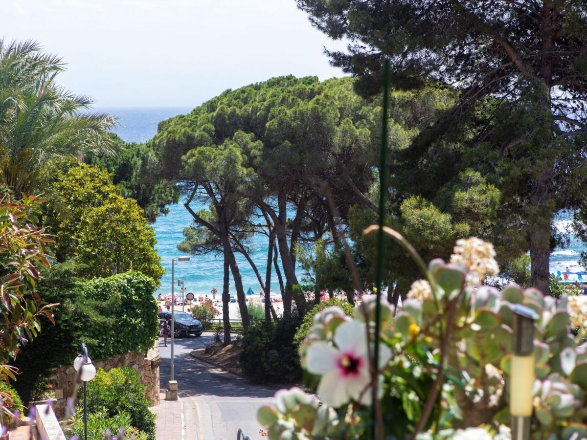 Apartment Cala Bona By Interhome Бланес Екстер'єр фото
